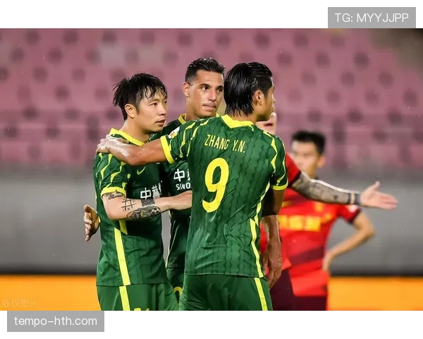 黄潜新赛季攻防升级创新战术,全面提升球队整体表现 黄潜新赛季攻防升级创新战术,全面提升球队整体表现