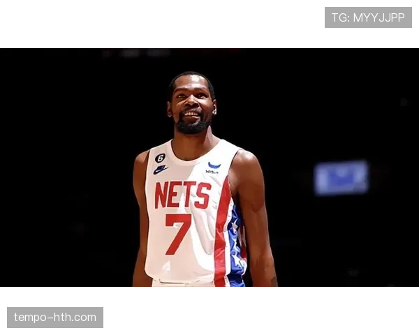 马伦进攻端价值持续提升,本赛季表现稳健 马伦进攻端价值持续提升,本赛季表现稳健